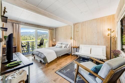Melody Vineyard Cottage