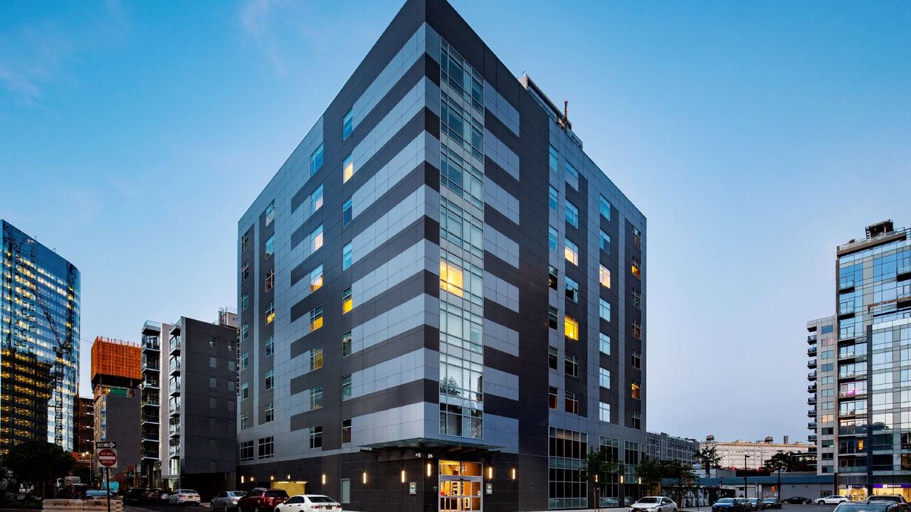 Hyatt Place Long Island/new York City