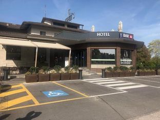 Hotel Image 1