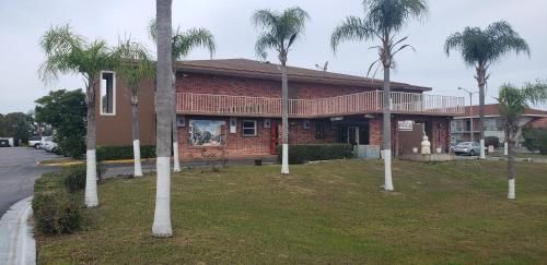 Central Motel