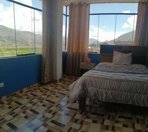HOSPEDAJE LOS LIRIOS