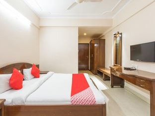 Hotel Image 2