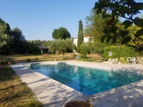 Le charme d'une vieille bastide provençale