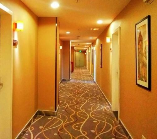 7 Days Premium Changsha Hongxin Convention Center