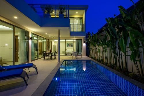 Outdoor Pictures 24