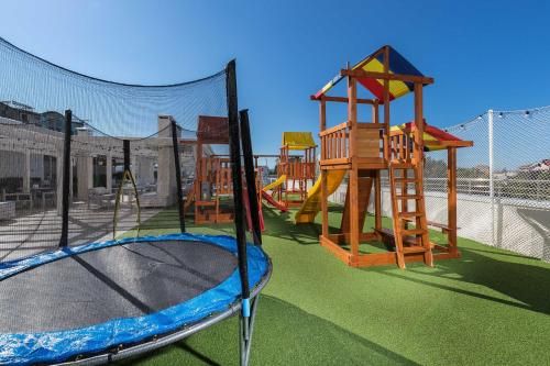 Outdoor Pictures 21