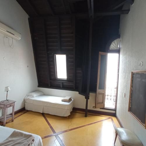 Parla Hostel