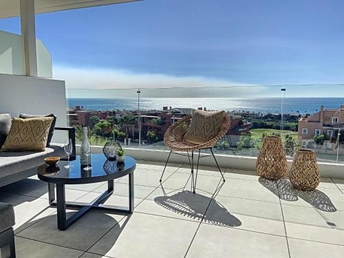 Via Celere 2331 Luxury Sea View Apartment