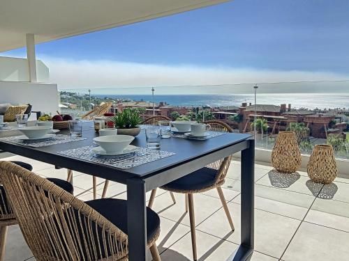 Via Celere 2331 Luxury Sea View Apartment