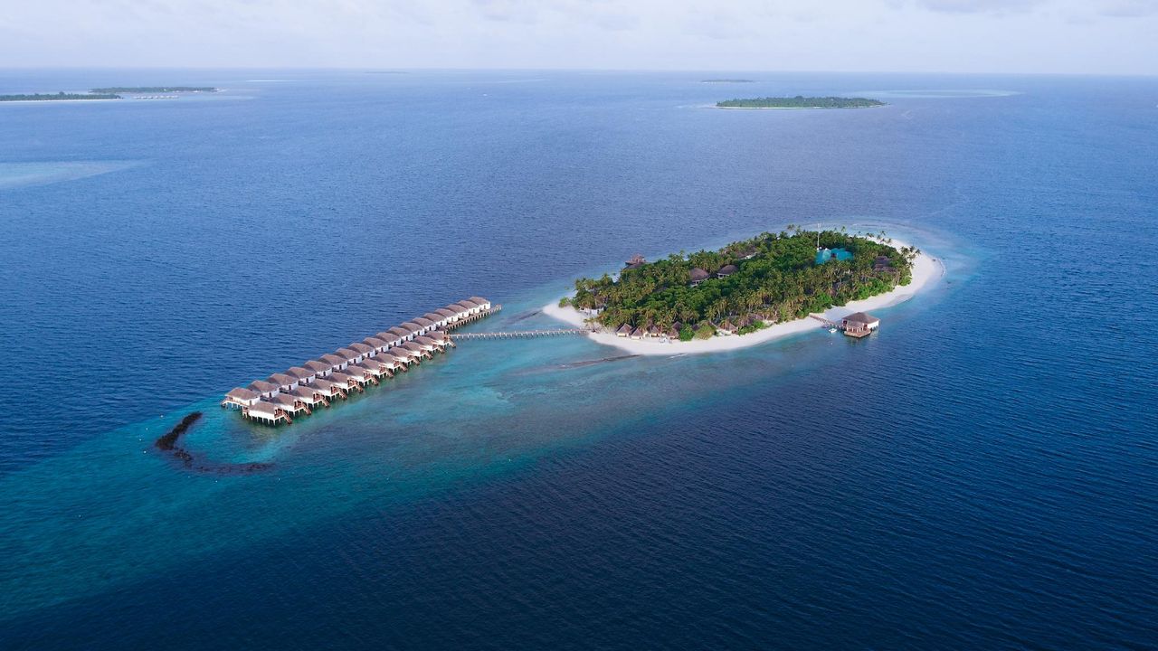 Dreamland The Unique Sea & Lake Resort Spa