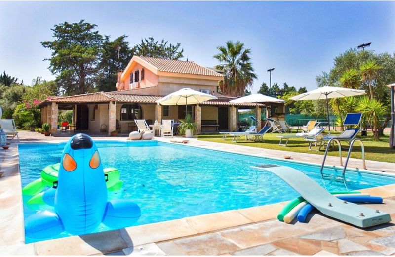 Alghero, Villa Sporting with swimming pool