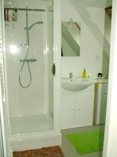Maison de 2 chambres a Camiers avec jardin clos et WiFi