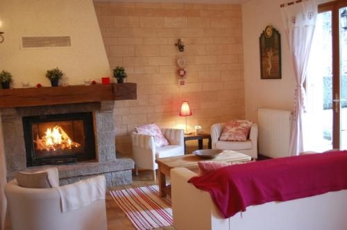 Le Vignet, Maison de famille a 300m du lac, jardin clos by Locationlacannecy