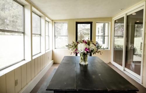 THE BROADWAY GUEST HOUSE BED AND BREAKFAST -ADULT ONLY
