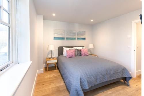 Hampden Apartments - The Anne