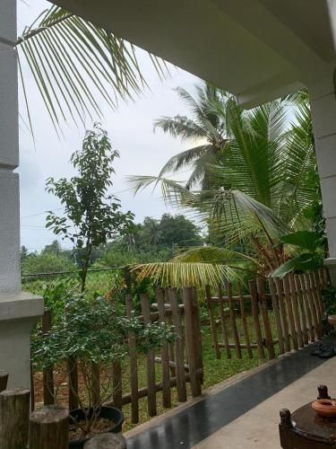 Guruwaththa Eco Lodge