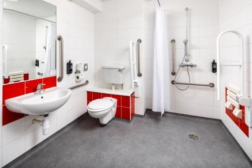 ibis budget London Heathrow Terminal 5