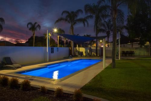 Outdoor Pictures 21
