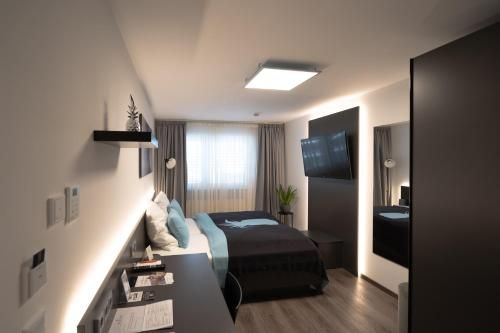 Boarding World smart Hotel