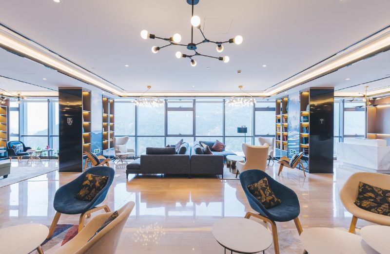 Atour Hotel Taizhou Linhai