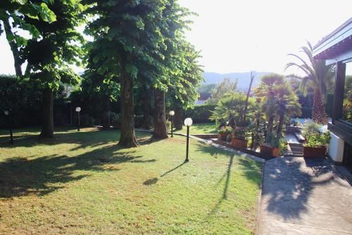 Outdoor Pictures 3