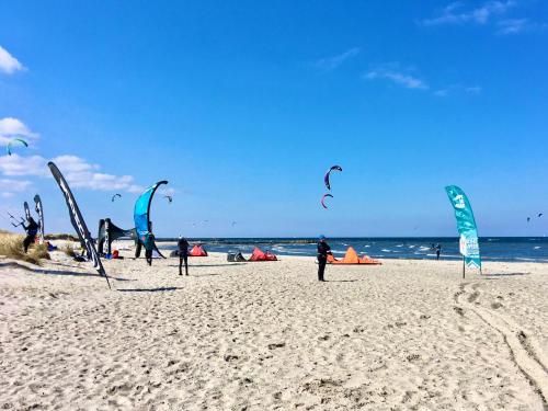 Wellness & Komfortferienwohnung Strandliebe mit Sauna, Terrasse, Garten & Balkon, bei Laboe