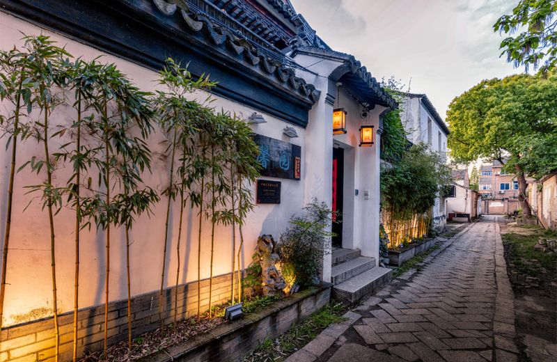Tongli Banmu Xinyuan Guest House