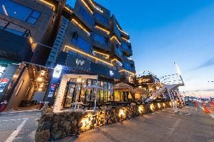 Sokcho W Spa Pool Villa C