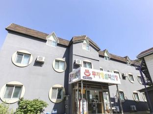 Hotel Image 1