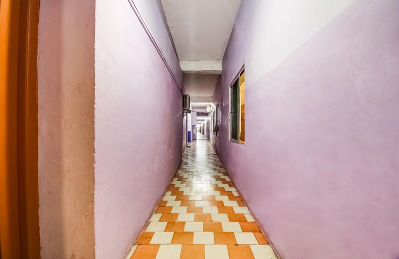 OYO 77615 Hotel Island star stays