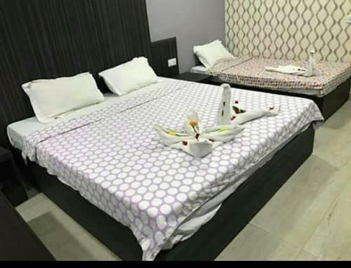 Hotel Dev Residency & Restaurant