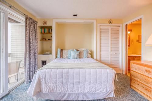 Misty Harbor Resort