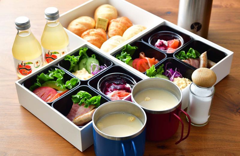 Onsen Glamping Shima Blue