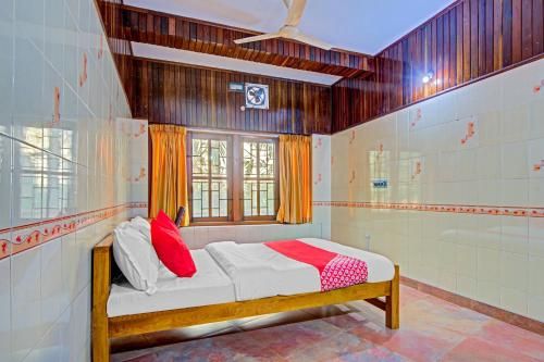 OYO 78161 Aaram Beach Resort