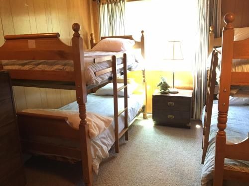 Classic Carnelian Bay Log Cabin