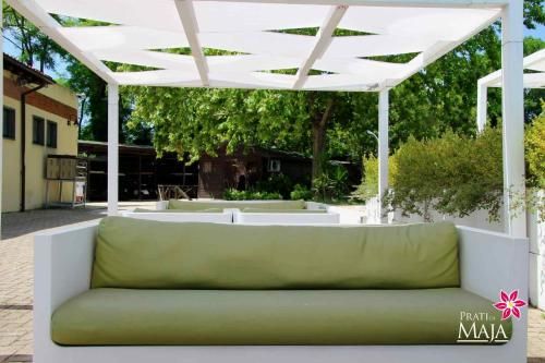 Outdoor Pictures 21