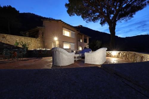 Villa Laura Aegilium