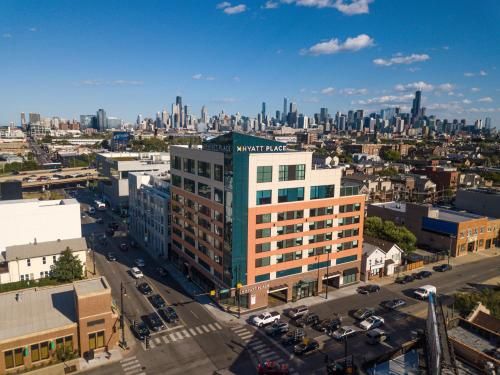 Hyatt Place Chicago Wicker Park - BRAND NEW