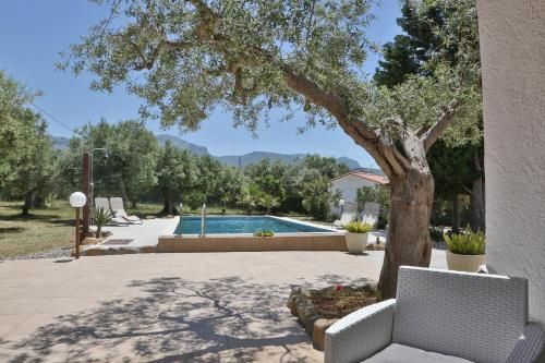 Villa Anna (by Vacation Service)