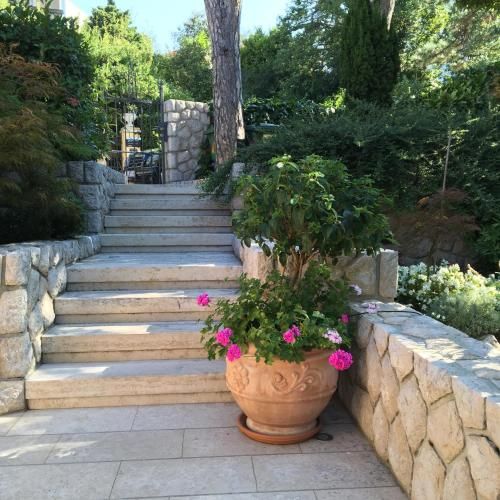Outdoor Pictures 3