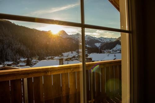 Outdoor Pictures 15