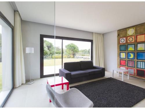 Modern Holiday Home in Sant Andreu de Llavaneres with Swimming Pool