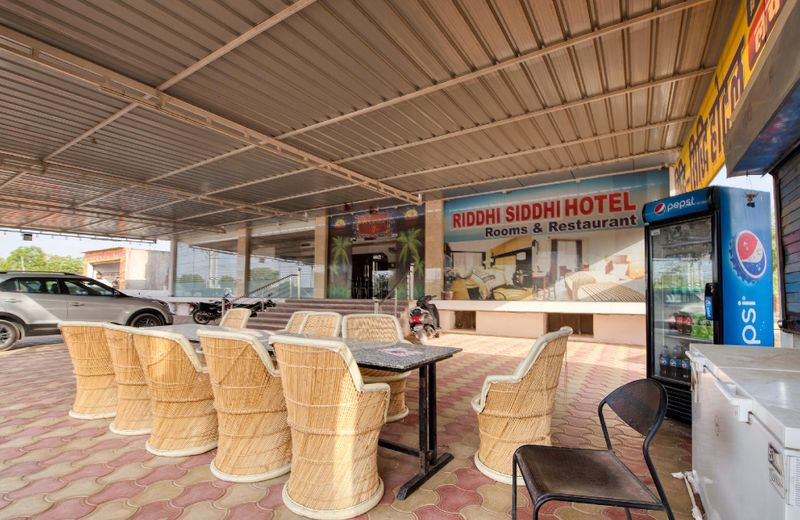 OYO Flagship 41338 Hotel Riddhi Siddhi