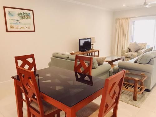 Panorama Guesthouse & NEW Apartments Beau Vallon