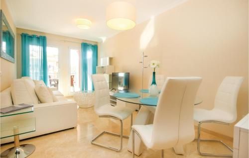 Beautiful Apartment In Manilva With 2 Bedrooms, Wifi And Outdoor Swimming Pool