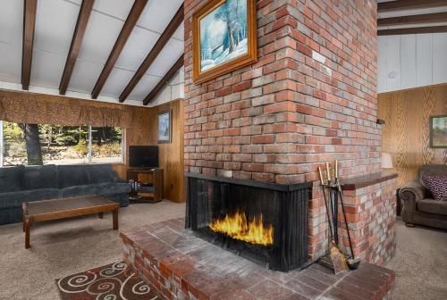 The Agate Bay Ranch (Home)