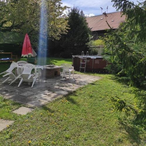 Outdoor Pictures 1
