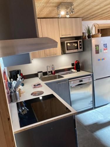 Chalet Cyclamens- 65m2 plein centre des Carroz - WIFI & parking!