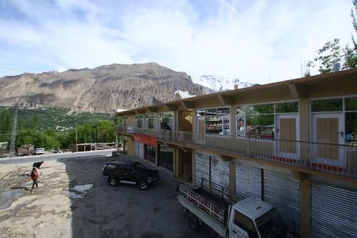 Hotel Oshin Hunza