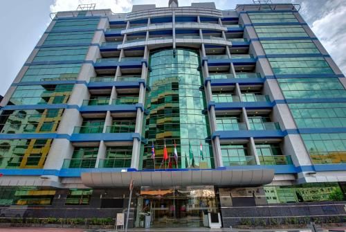 Howard Johnson Plaza by Wyndham Dubai Deira